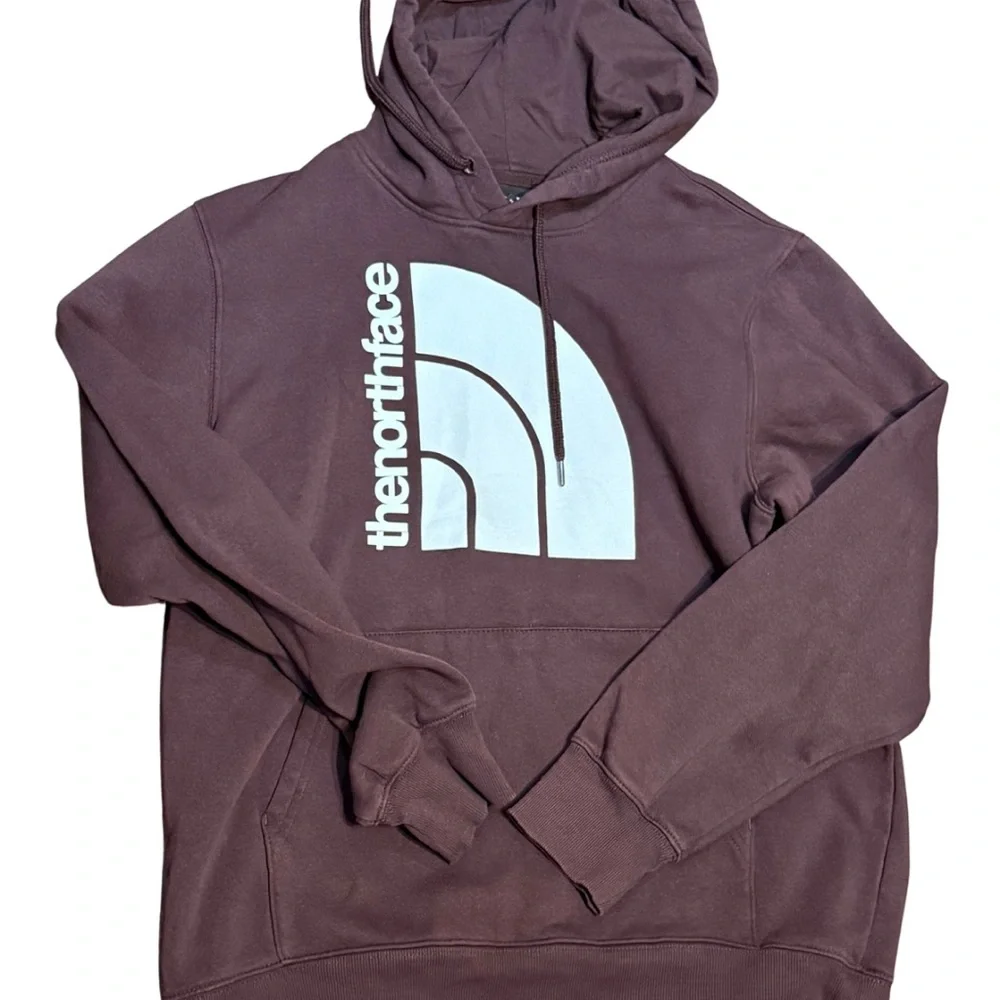 The North‎ Face Men’s Burgundy Hoodie Medium Logo Sweatshirt Pullover
